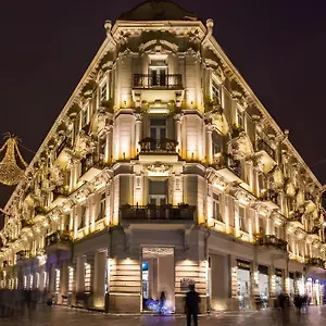 White Boutique Nizami أذربيجان