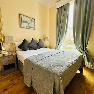 *** Guest house Waterloo Ireland