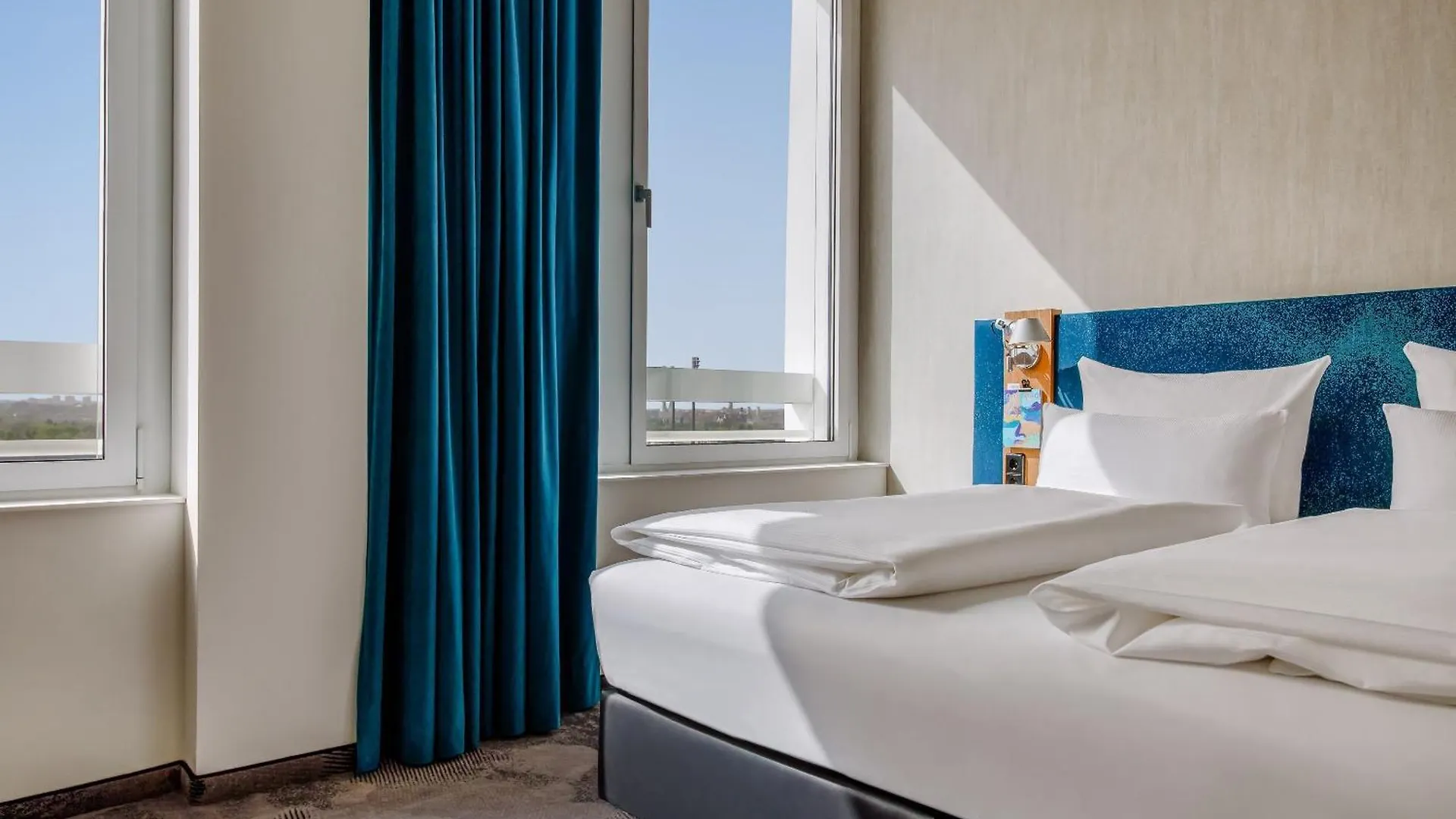 Hotel Motel One München-Campus
